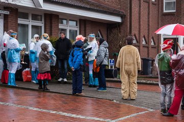 Bild 2 - Latuff 2017